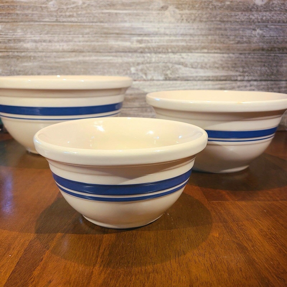 Friendship Pottery 3 pc Mixing Bowl Set Roseville